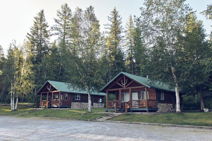 Paddle Ridge Villa West Glacier Exterior photo